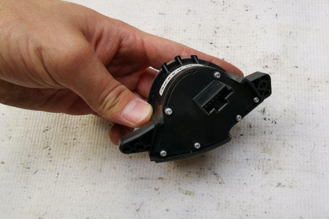 MERCEDES-BENZ E-Class W211/S211 (2002-2009) Steering wheel buttons / switches A2118206110,2118206110 20425122