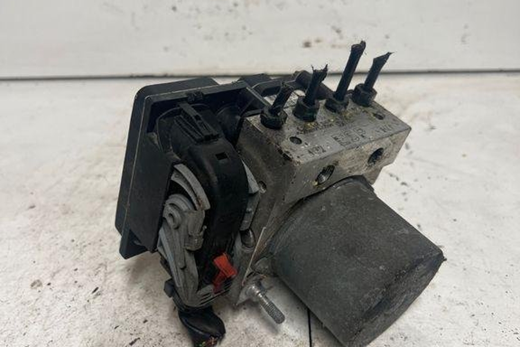 AUDI A4 B9/8W (2015-2024) ABS pump 8E0614517BF,8E0910517H 32325312