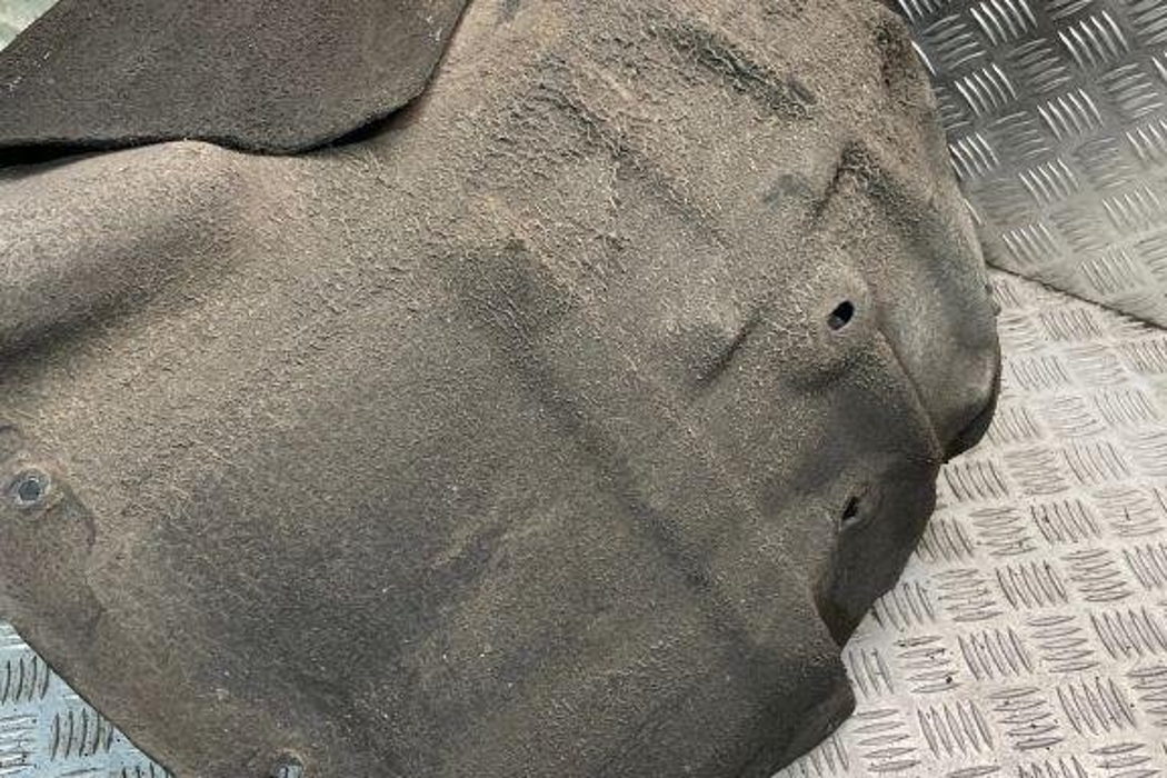 AUDI A5 Sportback 8T (2009-2011) Front Left Inner Arch Liner 8t0821171 32326772