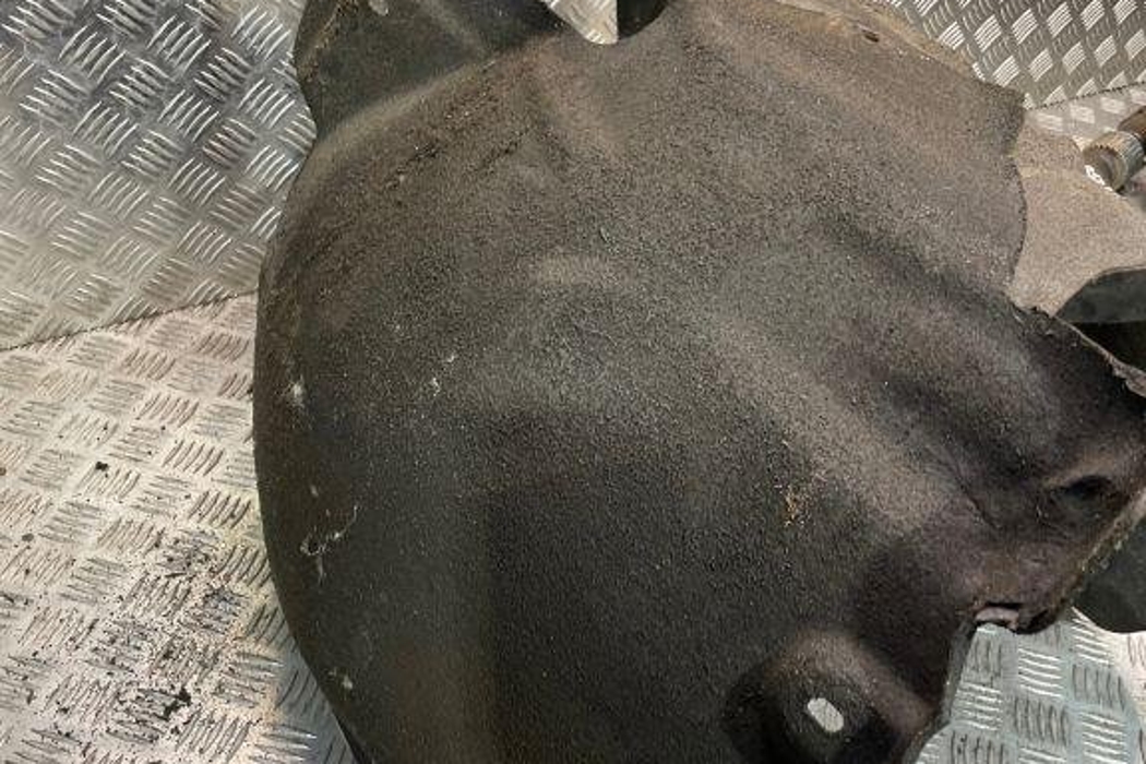 AUDI A5 Sportback 8T (2009-2011) Front Left Inner Arch Liner 8t0821171 32326772