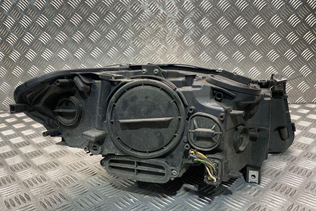 BMW 5 Series F10/F11 (2009-2017) Front Left Headlight 7203241 32327127