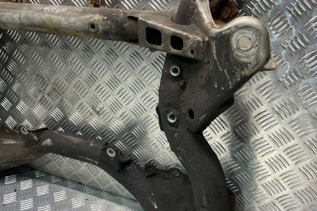 MERCEDES-BENZ E-Class W211/S211 (2002-2009) Front Suspension Subframe 32327442