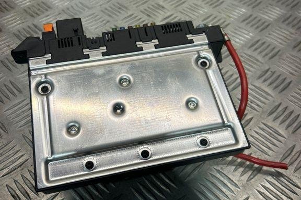 MERCEDES-BENZ E-Class W211/S211 (2002-2009) Fuse box 2115454201 32327882