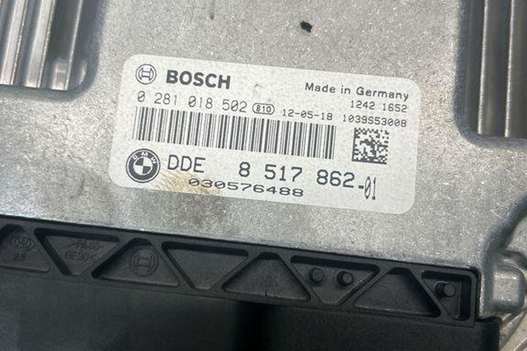 BMW 3 Series F30/F31 (2011-2020) Motora vadības bloks 8517862 32329278