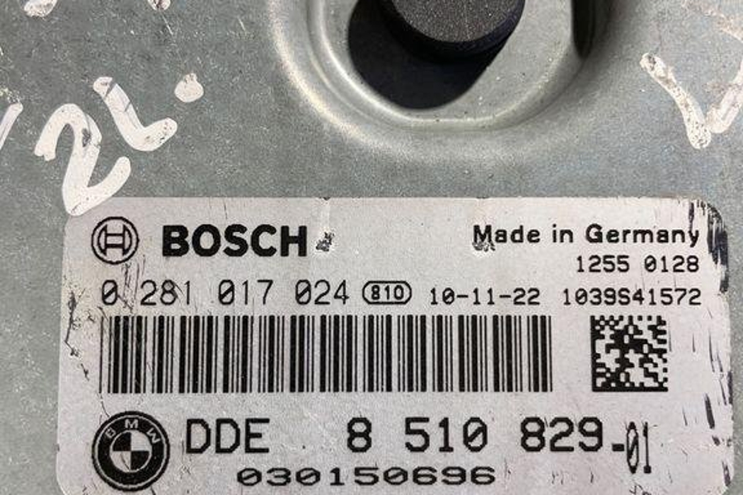 BMW 3 Series E90/E91/E92/E93 (2004-2013) Блок управления двигателем 8510829 32329282