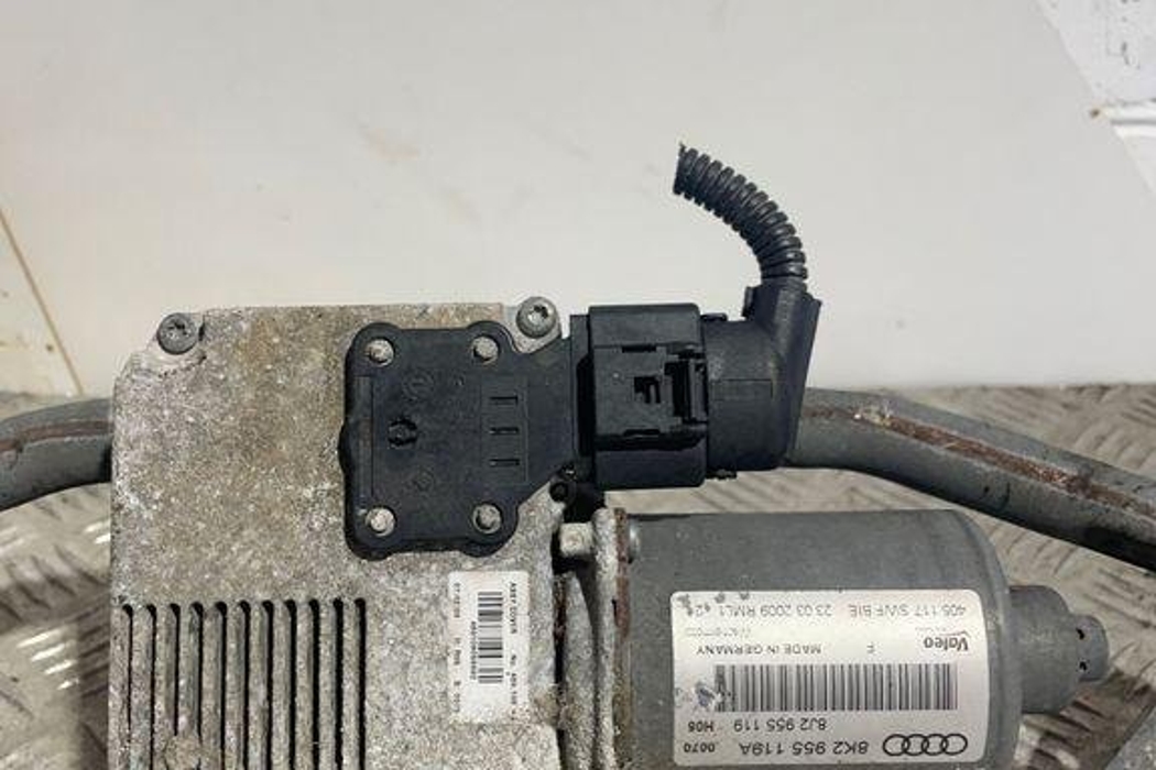 AUDI A4 B8/8K (2011-2016) Front Windshield Wiper Mechanism 8J2955119,8K2955119A 32330128