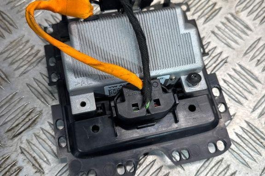 SEAT Alhambra 2 generation (2010-2021) Inverter 5N0907155 32331355