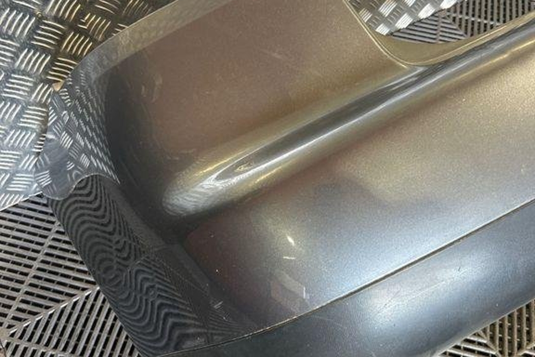 VOLKSWAGEN Touran 1 generation (2003-2015) Бампер задний 1T0807417 32332913