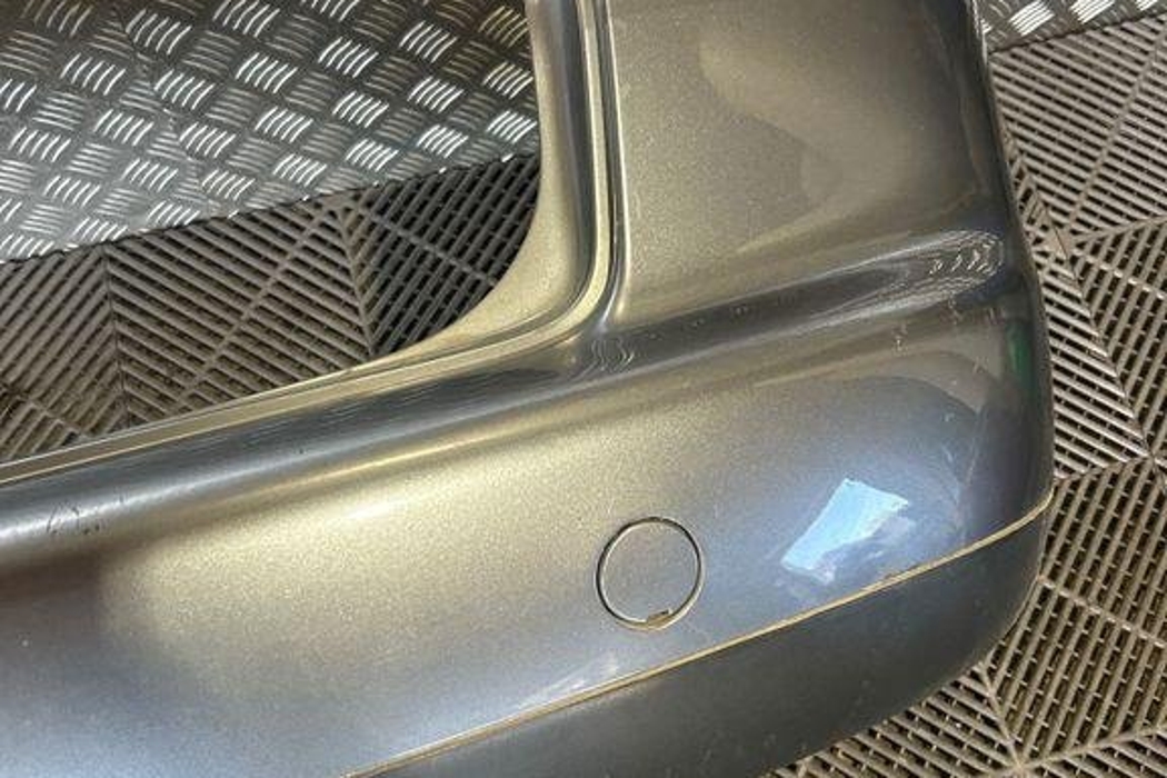 VOLKSWAGEN Touran 1 generation (2003-2015) Бампер задний 1T0807417 32332913