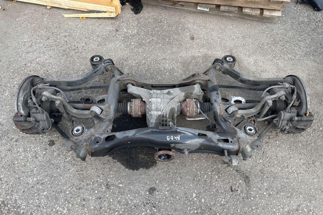 AUDI A4 B8/8K (2011-2016) Rear Subframe 32334852