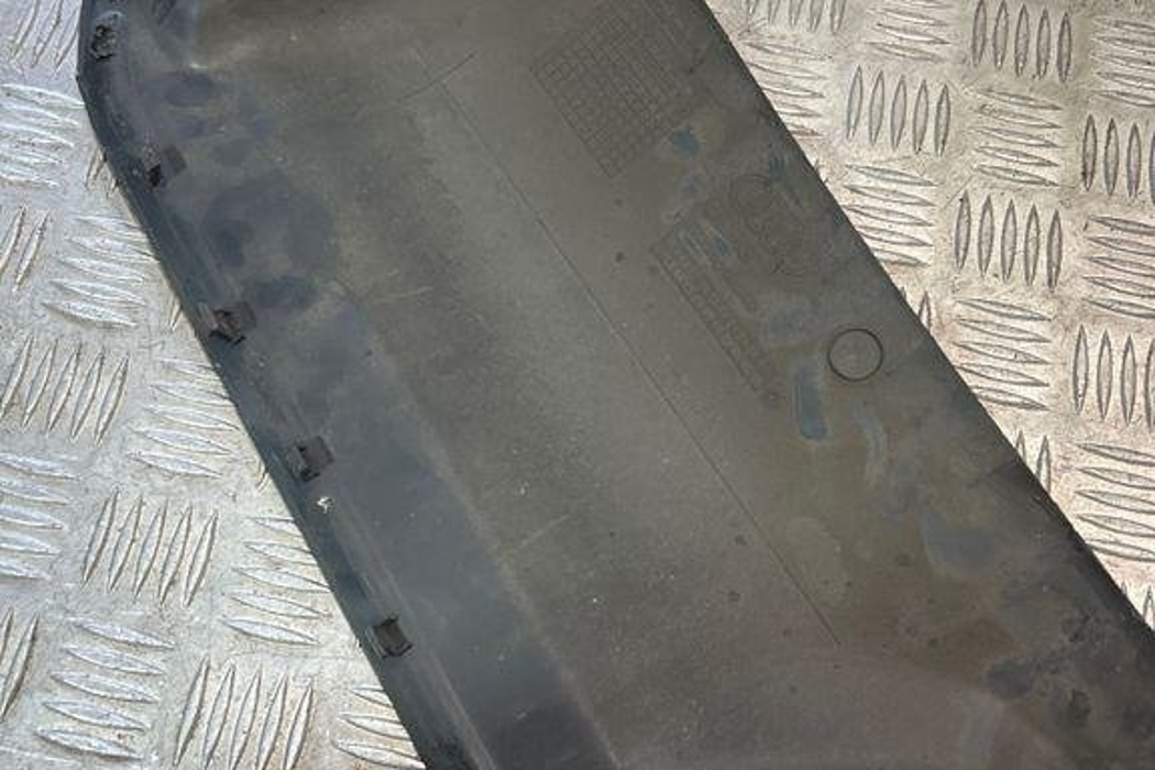 AUDI A4 B8/8K (2011-2016) Slam Panel Frame Plastic Trim 8W0807081 32334871