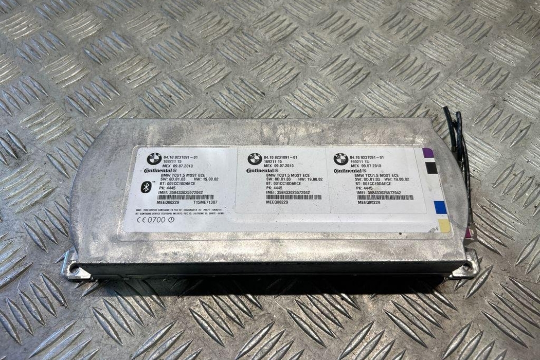 BMW 3 Series E90/E91/E92/E93 (2004-2013) Bluetooth Control Unit 9231091 32334970