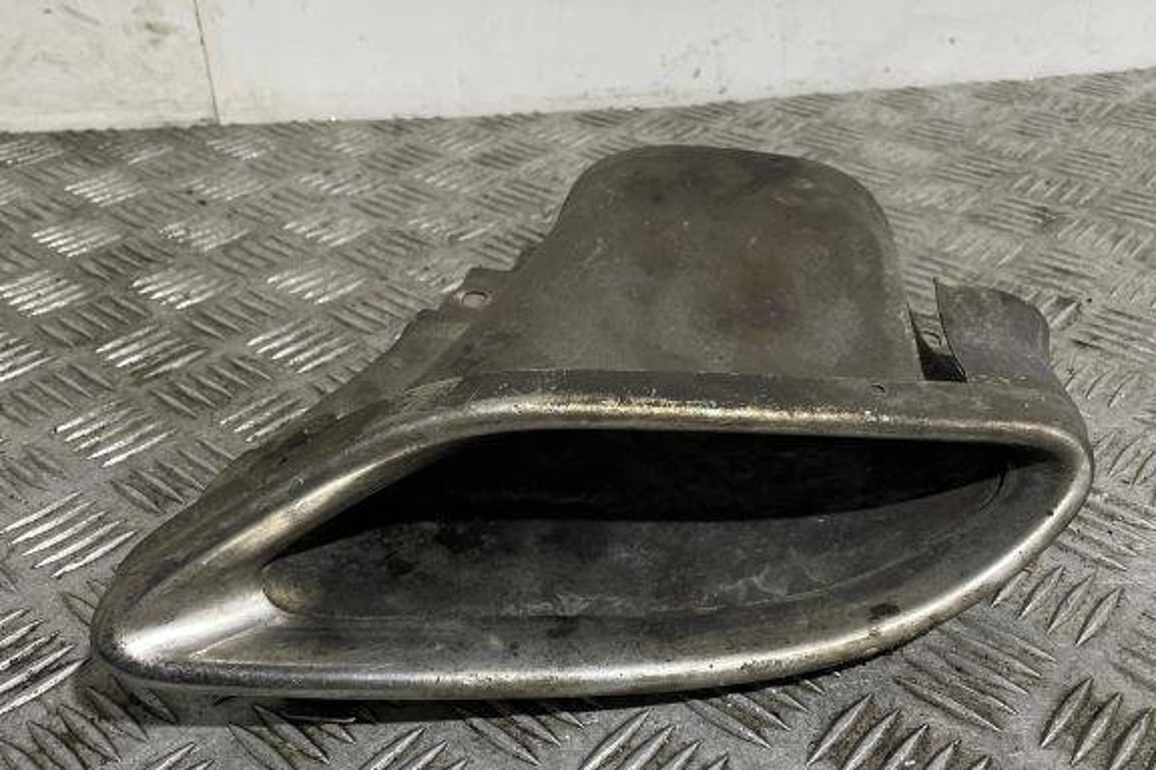 MERCEDES-BENZ E-Class W212/S212/C207/A207 (2009-2016) Exhaust Pipe Tip 32335507