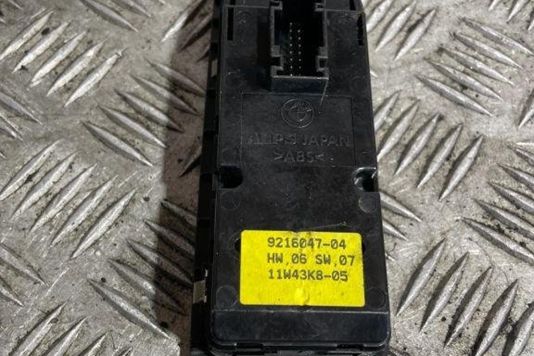 BMW X1 E84 (2009-2015) Front Right Door Window Switch 9216047,HW06SW07,11W43K805 32336670