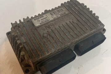 RENAULT Megane 2 generation (2002-2012) Блок управления коробки передач 8200034948,S105280012 32323924
