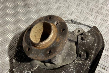 BMW 3 Series E90/E91/E92/E93 (2004-2013) Front Right Wheel Hub 6764444 32324400