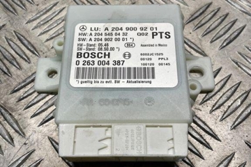 MERCEDES-BENZ GLK-Class X204 (2008-2015) Pārkingsensoru vadības bloks A2049020001,A2049009201 32325316