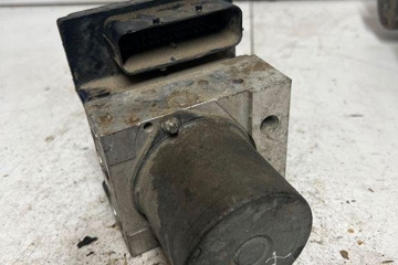 BMW X5 E53 (1999-2006) ABS pump 6768829 32325350
