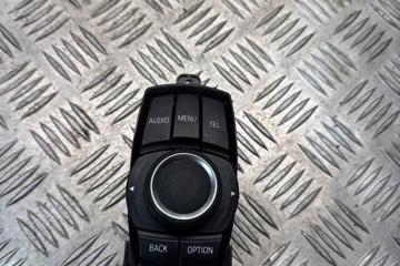 BMW 3 Series F30/F31 (2011-2020) Navigācijas vadības poga 9381678 32327623