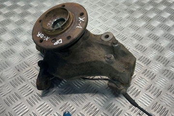 BMW X1 E84 (2009-2015) Front Right Wheel Hub 6788700 32328122
