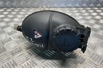 MERCEDES-BENZ C-Class W204/S204/C204 (2004-2015) Izplešanās tvertne A2045000049,2045000749,2045000549,A2045000549,2045000049,A2045000749 32330922
