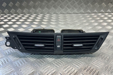 BMW X1 E84 (2009-2015) Vzduchové mriežky stredovej konzoly 2991235 32333801