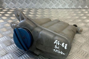 AUDI A4 B8/8K (2011-2016) Расширительный бак 8K0121405M 32334412
