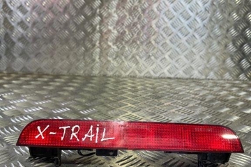 NISSAN X-Trail T30 (2001-2007) Rear cover light 32337639