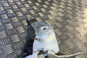 BMW X5 E70 (2006-2013) Front Left Bonnet Hinge 7208627 32338256