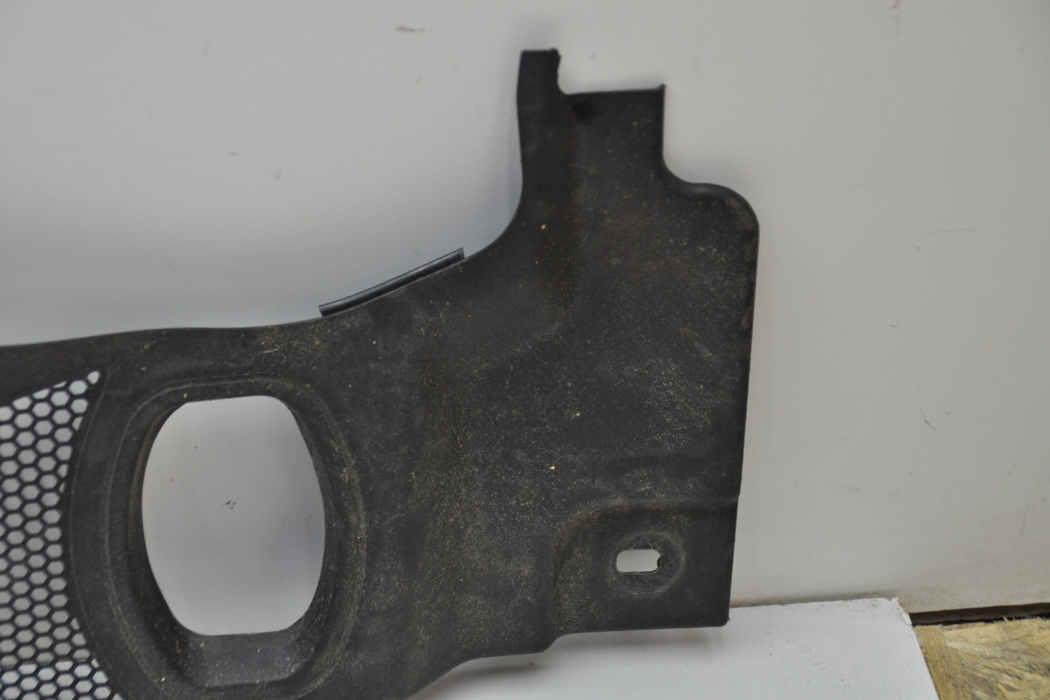 AUDI A4 B8/8K (2011-2016) Front  Wiper Cowl Trim 8K1819447 31560772