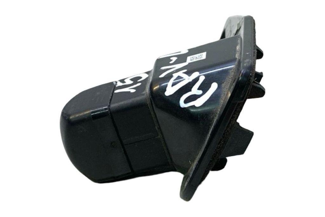 TOYOTA RAV4 4 generation (XA40) (2012-2018) Камера крышки багажника 867B042010,4Y6A01009 30760101