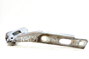 AUDI A4 B8/8K (2011-2016) Front Right Bonnet Hinge 8K0823302D 30133401