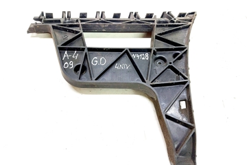 AUDI A4 B8/8K (2011-2016) Aizmugurējā labā bampera stiprinājums 8K9807454 30144193