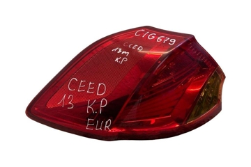 KIA Cee'd 2 generation (2012-2018) Aizmugurējais kreisais lukturis 92401A20 30614801