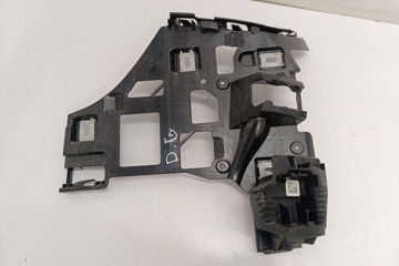 MERCEDES-BENZ C-Class W205/S205/C205 (2014-2023) Aizmugurējā labā bampera stiprinājums A2068808201 31436956