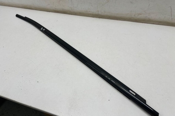 BMW 2 Series Active Tourer U06 (2021-2023) Front Right Door Window Molding 8496304 32378252