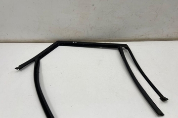 BMW 2 Series Active Tourer U06 (2021-2023) Rear Right Door Panel 32380267