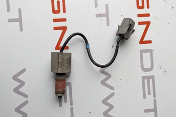 RENAULT TRUCKS Premium (1996-present) Brake Pedal Sensor 5010271704,83589005 32065919
