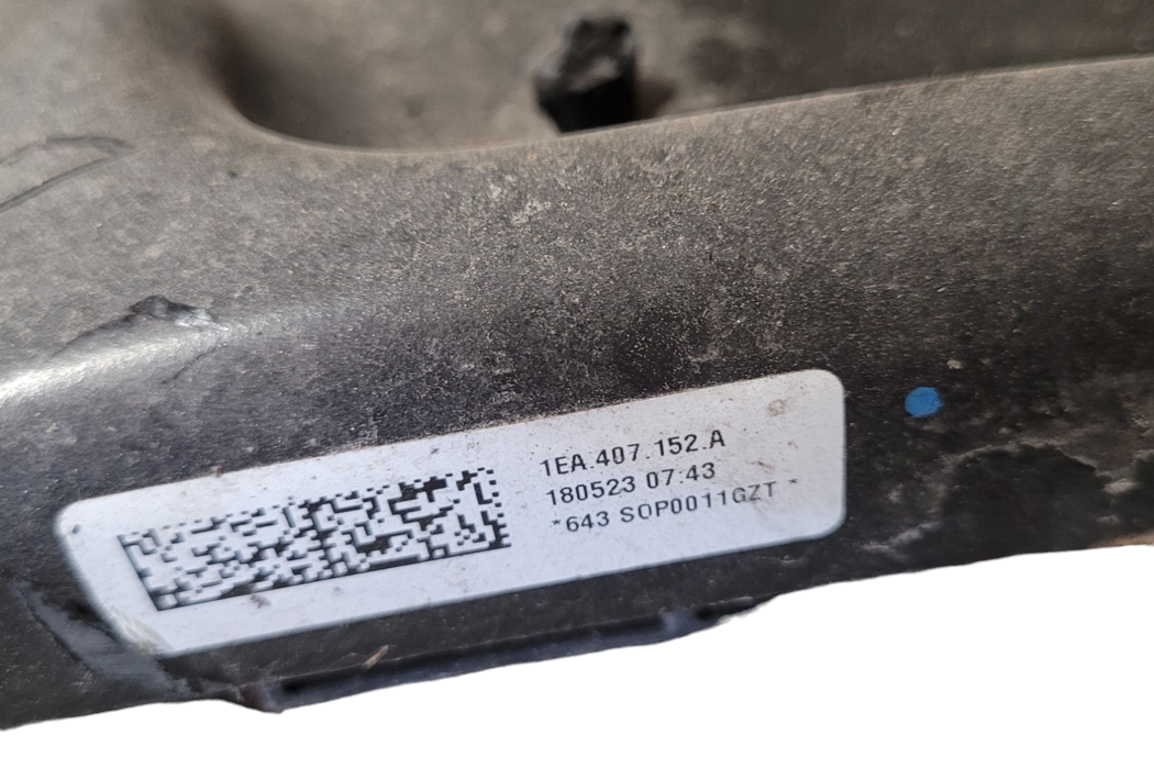 VOLKSWAGEN ID.4 1 generation (2020-2023) Priekšējā labā riteņa rumbas vārpsta/stupica 1EA615106AC,1EA407258J,1EA407152A,11A400035,1EA412037BR 25710261
