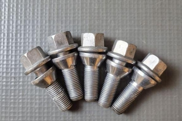 VOLVO XC60 2 generation (2017-2024) Bolts 30490636