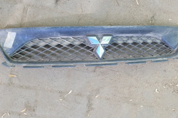 MITSUBISHI ASX 1 generation (2010-2020) Front Upper Grill 6402A217 15296564