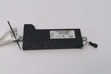 MERCEDES-BENZ C-Class W203/S203/CL203 (2000-2008) Bootlid Antenna Amplifier ZGS005,A2038207989 30247810
