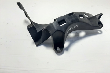 PEUGEOT 3008 1 generation (2010-2016) Aizmugurējā labā bampera stiprinājums 9685552477 31858473