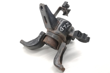 TOYOTA Auris 2 generation (2012-2015) Dzinēja stiprinājums/spilvens labajā pusē 32100514