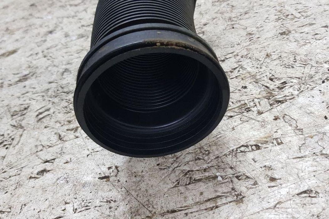 AUDI A6 C6/4F (2004-2011) Hoses 8D0129627 32114283