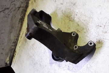 CHEVROLET Aveo T300 (2011-2020) Power steering pump mounting bracket 55565245 32112808