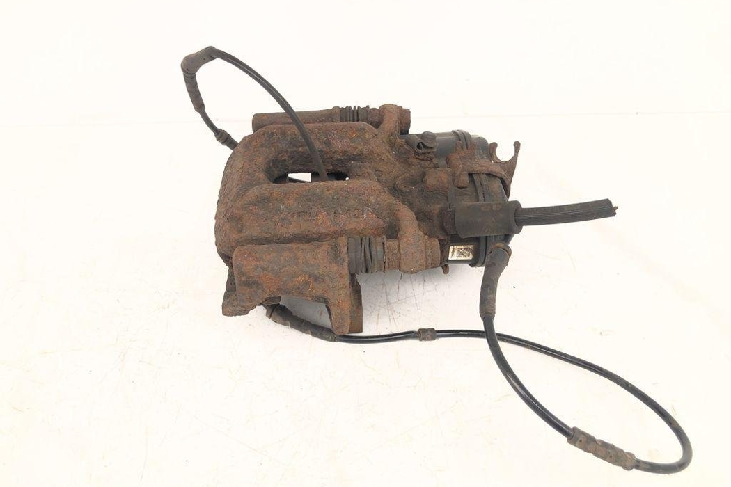 BMW X3 F25 (2010-2017) Rear Right Brake Caliper 32206718