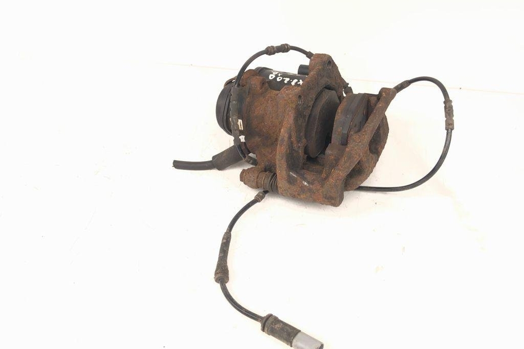 BMW X3 F25 (2010-2017) Rear Right Brake Caliper 32206718
