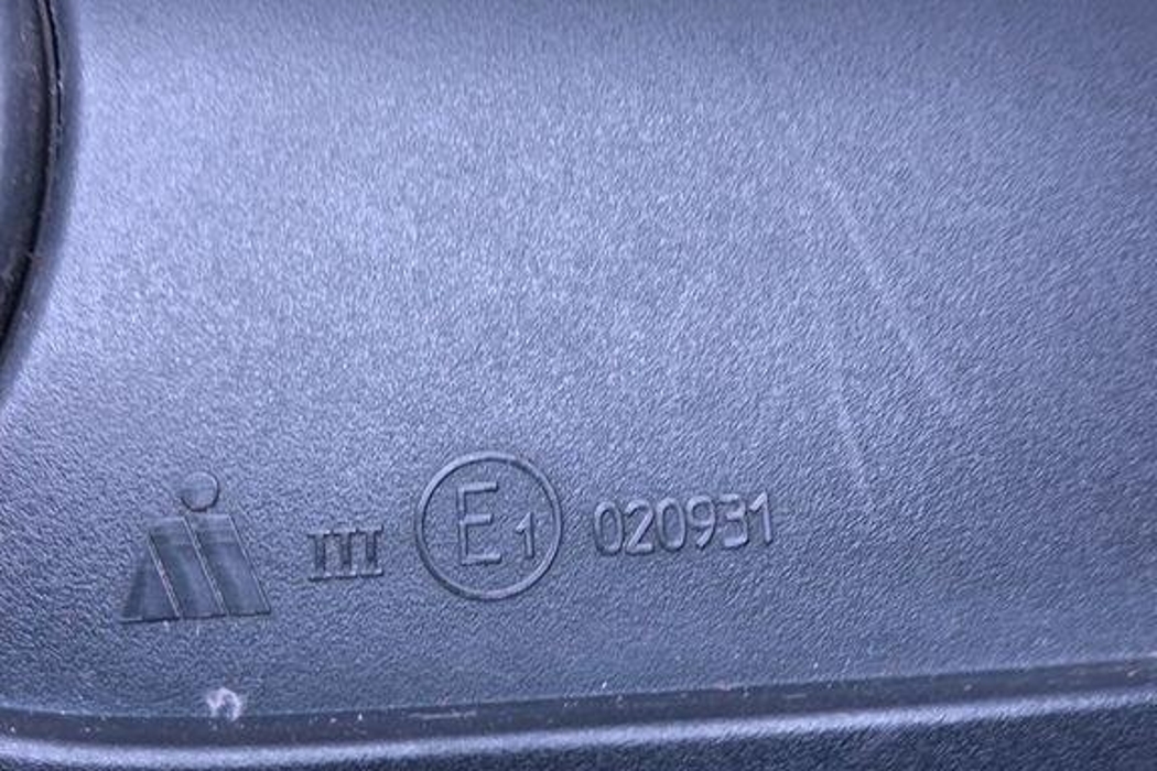 AUDI A5 Sportback Зеркало передней левой двери E1020931 32283565