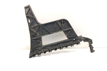 AUDI A4 B9/8W (2015-2024) Aizmugurējā labā bampera stiprinājums 8K5807454 32205821